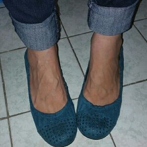 Adorable Studded Teal Faux Suede Mini Wedges