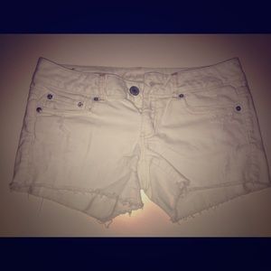 White Jean distressed shorts