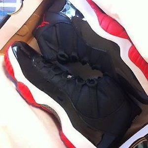 Retro 11 bred size 11