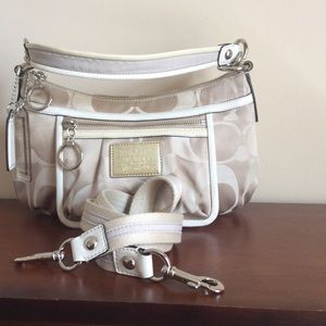 Coach poppy op art shoulder/cross body💛