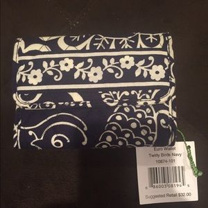 Nwt Vera Bradley euro wallet twirly birds navy