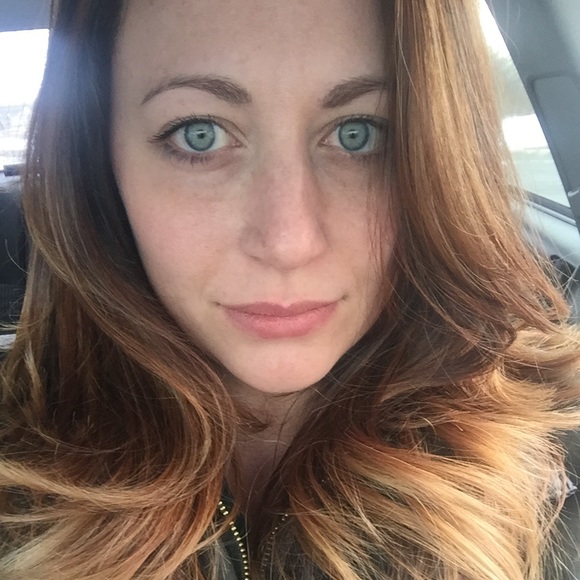 Meet your Posher, Tiffany