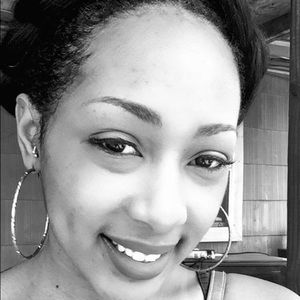 Meet your Posher, Precious