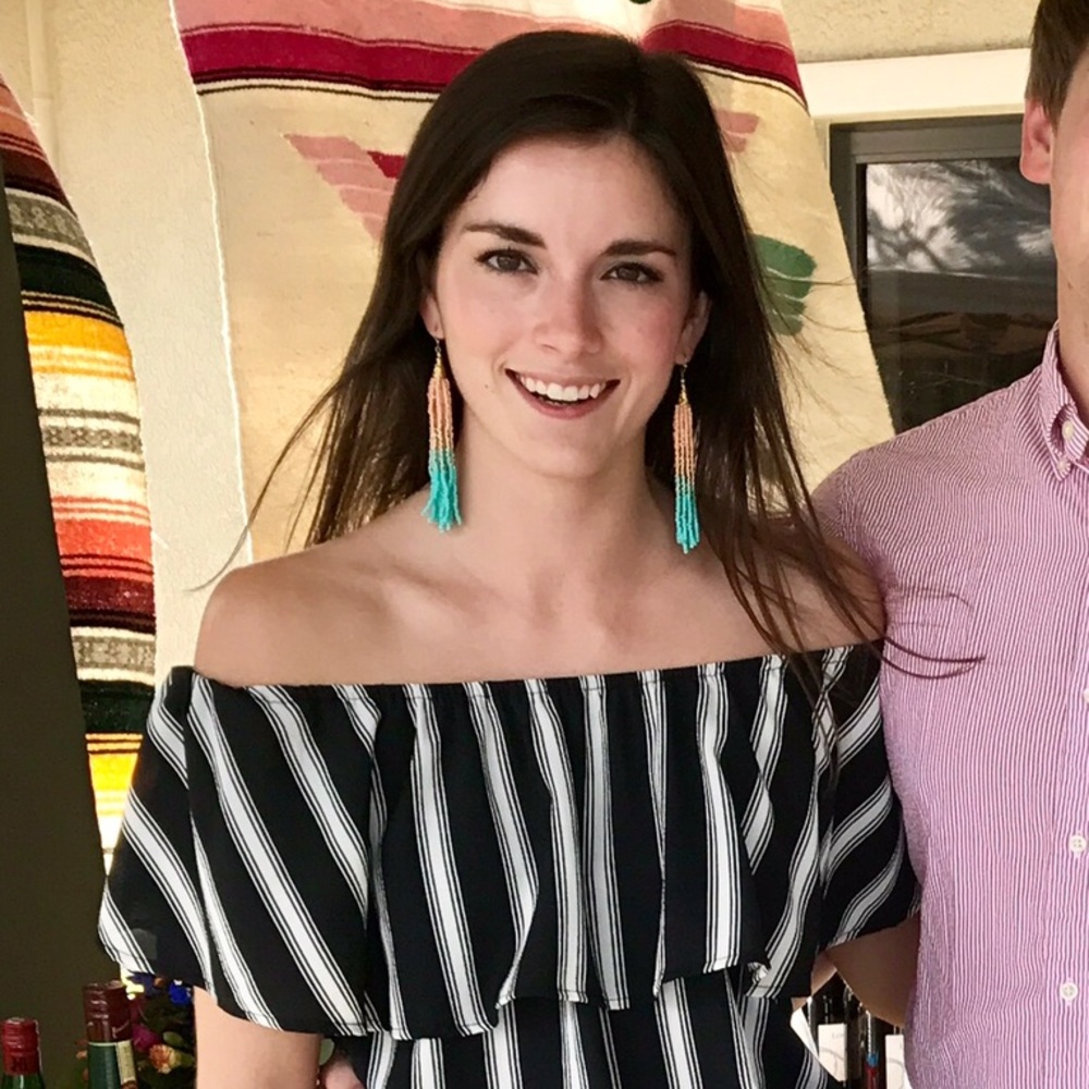 Meet your Posher, Lauren
