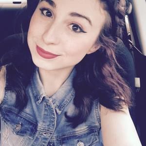 Meet your Posher, Leslie