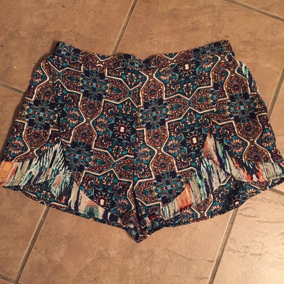 Boho tulip shorts