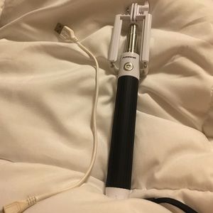 Puregear Bluetooth selfie stick