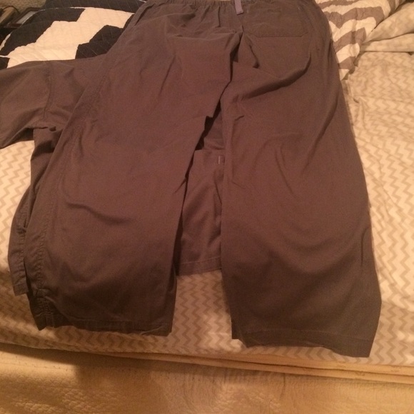 Med coture scrub set - Picture 3 of 3