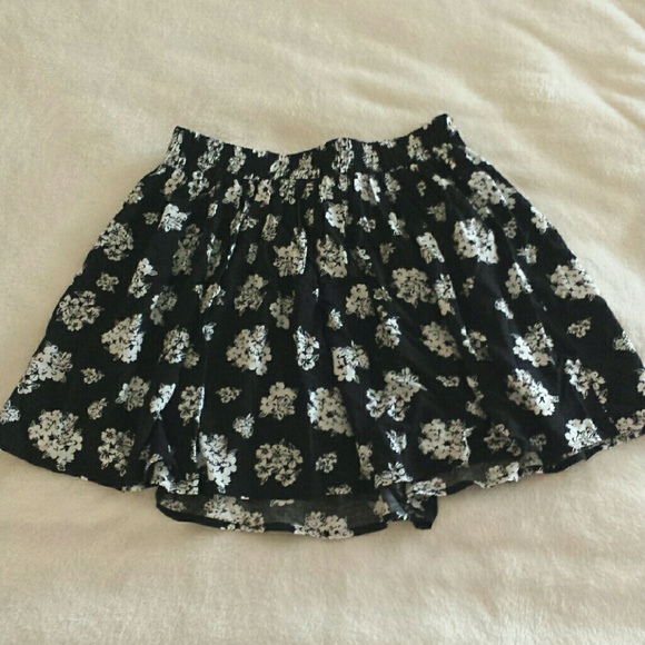 NEW Flowy Floral Circle Skirt