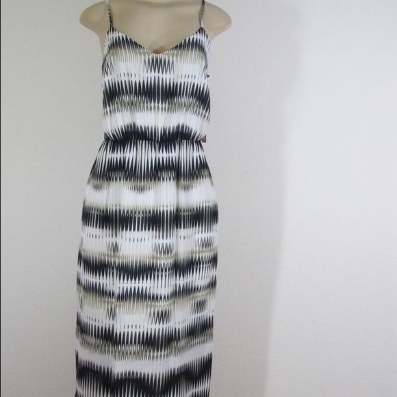 Vince Camuto dress summer safari collection - Picture 1 of 4