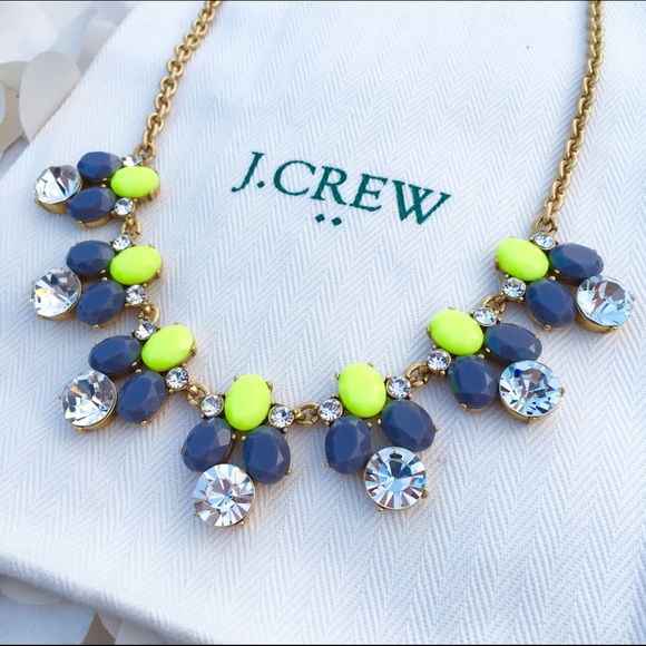 NWT J Crew Yellow & Gray Dot Crystal Bib Necklace - Picture 2 of 6