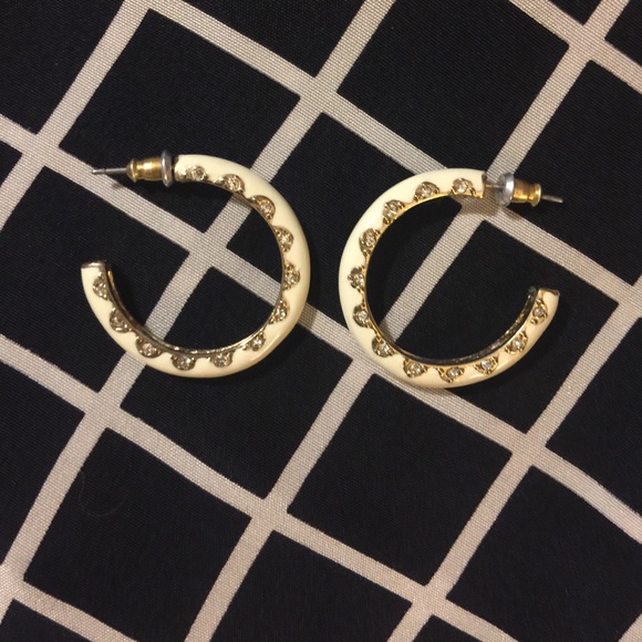 Gold and Creme Enamel Stella & dot earrings