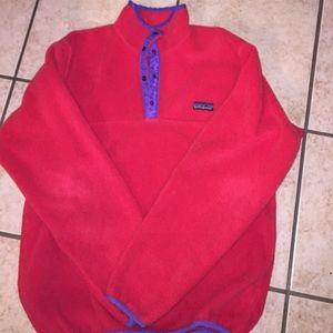Patagonia red fleece