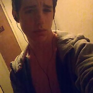 Meet your Posher, Casey