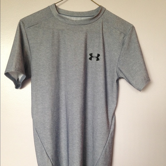 Under Armour heat gear tee