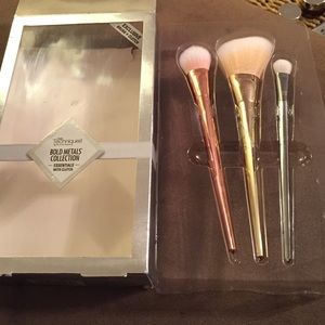 bold metals collection