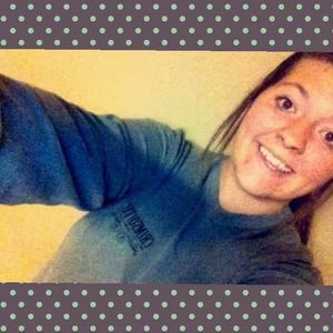 Meet your Posher, Alexus