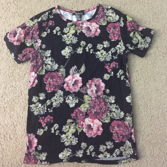 Floral top