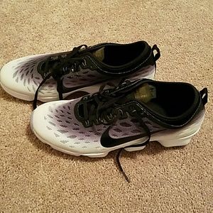 Nike Flex Women's size 10 never worn