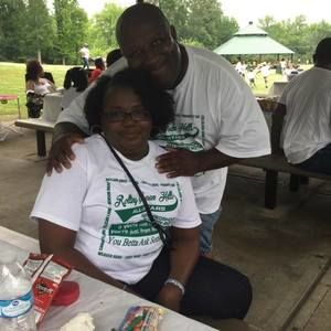 Meet your Posher, Sharrona enpowered