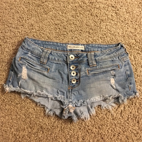 Bullhead shorts from Pacsun!