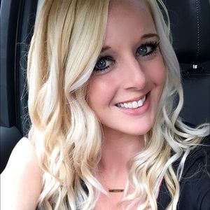 Meet your Posher, Sheena