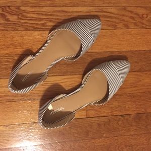 Merona Navy & White Striped Flats 8.5