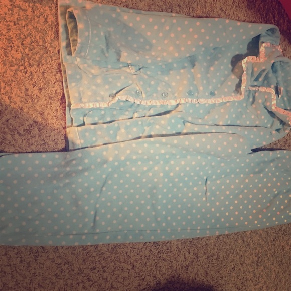 Liz Claiborne soft pajamas