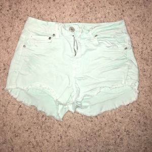 Semi high waisted American Eagle shorts