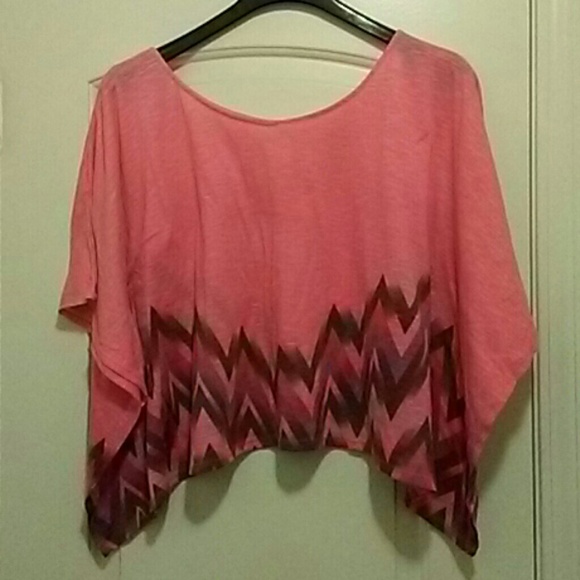 Wide Sleeve Crop Top- Size XL