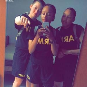 Meet your Posher, Jeana