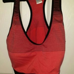 sports bra