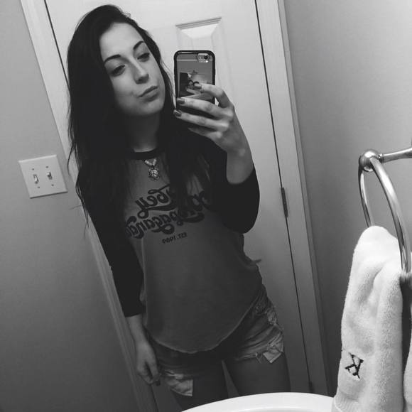 Meet your Posher, Jess - Picture 9 of 14