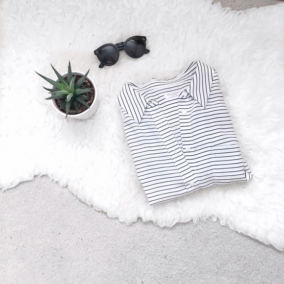 Equipment Tops - Striped equipment button up