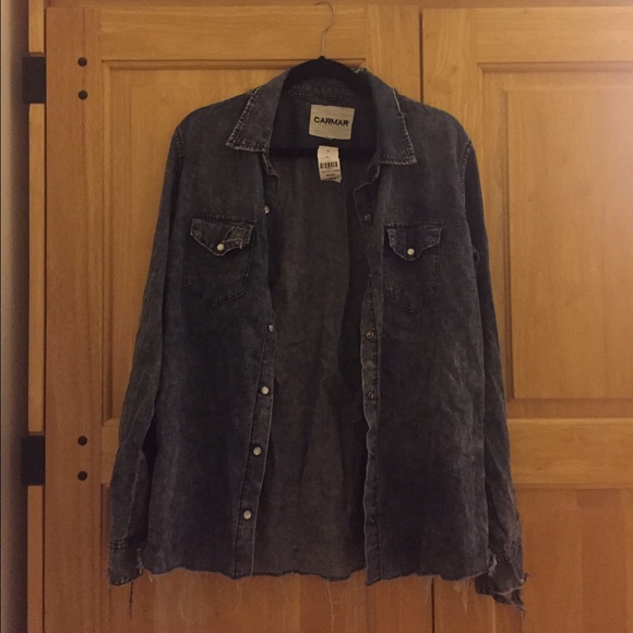 NWT Carmar Chambray from LF