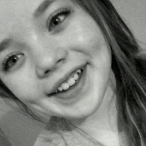 Meet your Posher, Lizzy