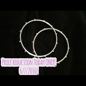 Set of 2 Brighton silver bangles