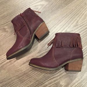 Shoemint Leather Fringe Booties