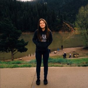 Meet your Posher, Sydney