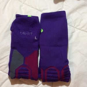 Purple hyper elite socks