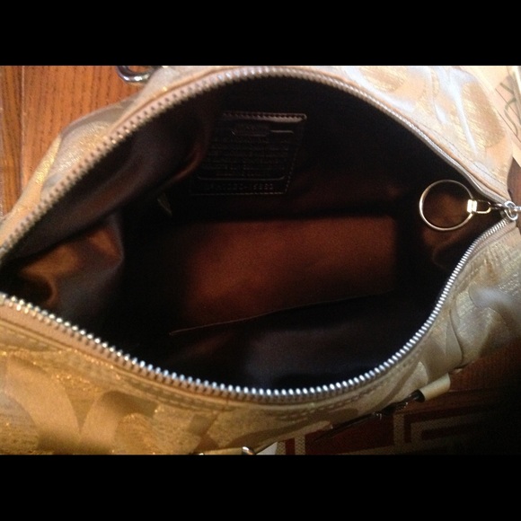 Coach Poppy Satchel - Picture 4 of 4