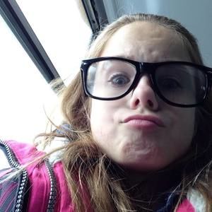 Meet your Posher, Kennady