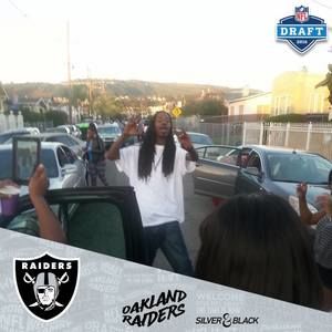 Meet your Posher, Donte