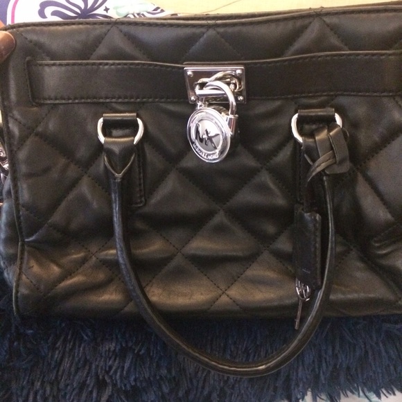 Micheal Kors black purse