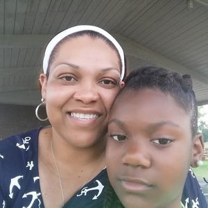 Meet your Posher, Cara