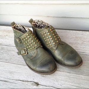 /Sale/ Lucky Brand Green Studded Ankle Boots