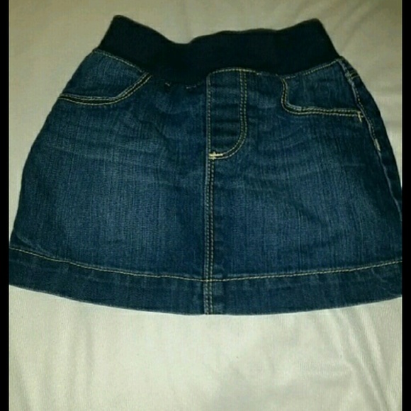 🛍SOLD 🛍Old navy jean skort size 3t