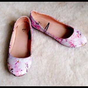 Pink Floral Ballet Flats