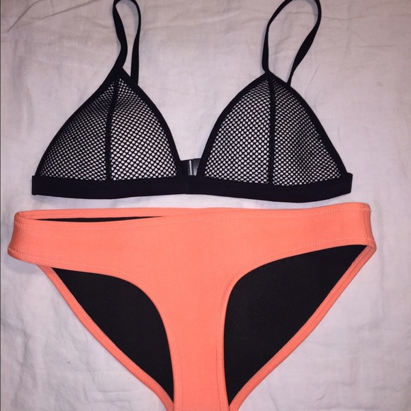 Triangl Tilly Sunburst bikini - Picture 2 of 4