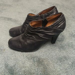 Black Söft Brand high heels